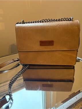 Wrangler Chestnut Tan Chain-Strap Crossbody